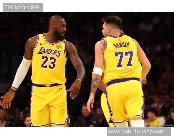 老詹回归骑士的深层原因与湖人降薪的面子之争分析 老詹回归骑士的深层原因与湖人降薪的面子之争分析