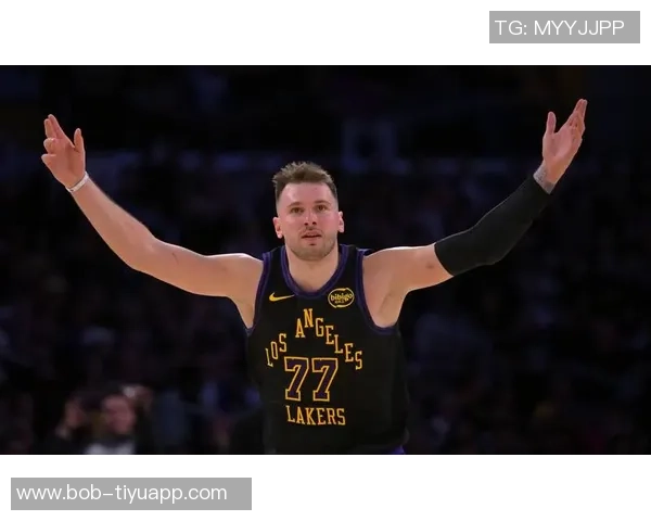 里奇保罗谈湖人管理层支持与詹眉联手夺冠的喜悦与感激